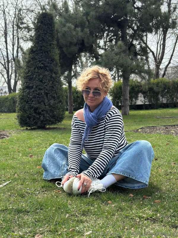 Today I choose lightness - in my thoughts, in my smiles and ..