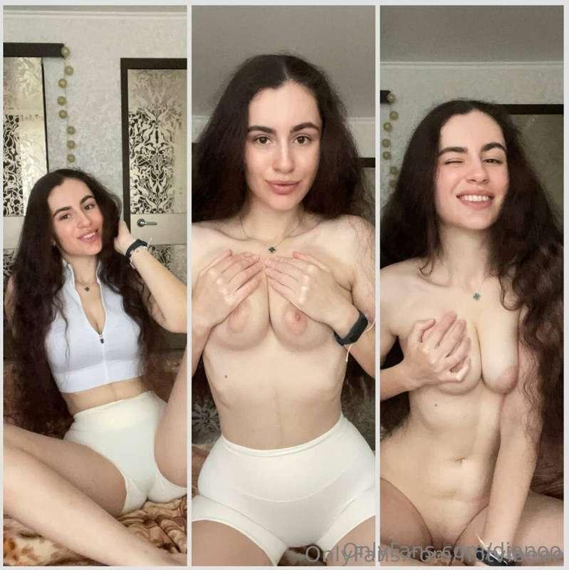 🌸FREE SUBSCRIPTION🌸 She @hotvibeee loves it when you cum wit..