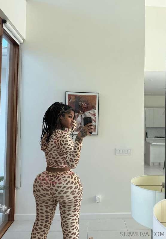 😘