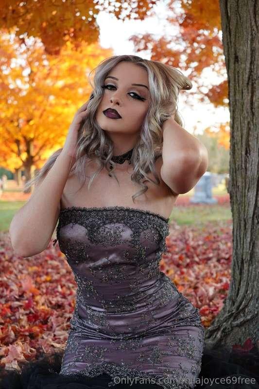 Sub to my VIP page @milajoyce69 if you want 4 FREE VIDS EVER..