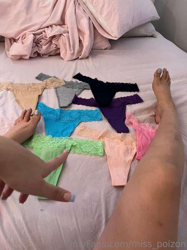 Anyone wanna buy a pair of my panties 😍 I’ll wear them, cum ..