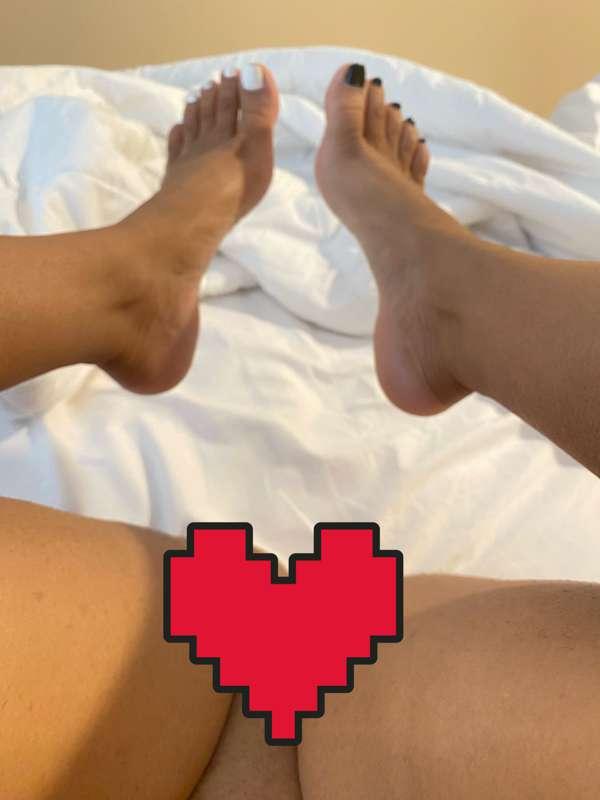Just sent the uncensored version of this photo to everyone w..