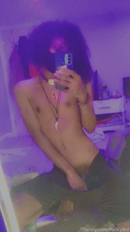 pockyboi image #1