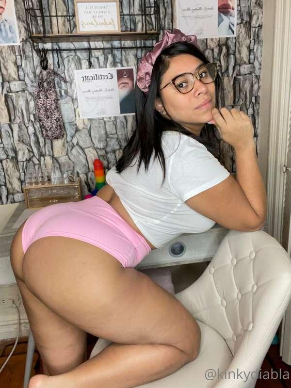 Dm me now 😈 