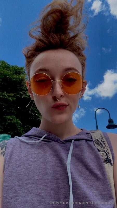 beckthetongue image #1