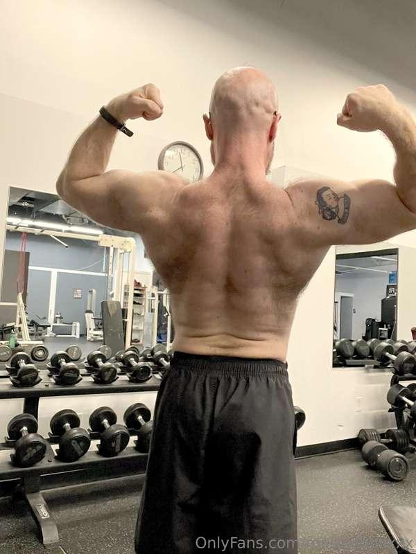 musclebullxxx image #4