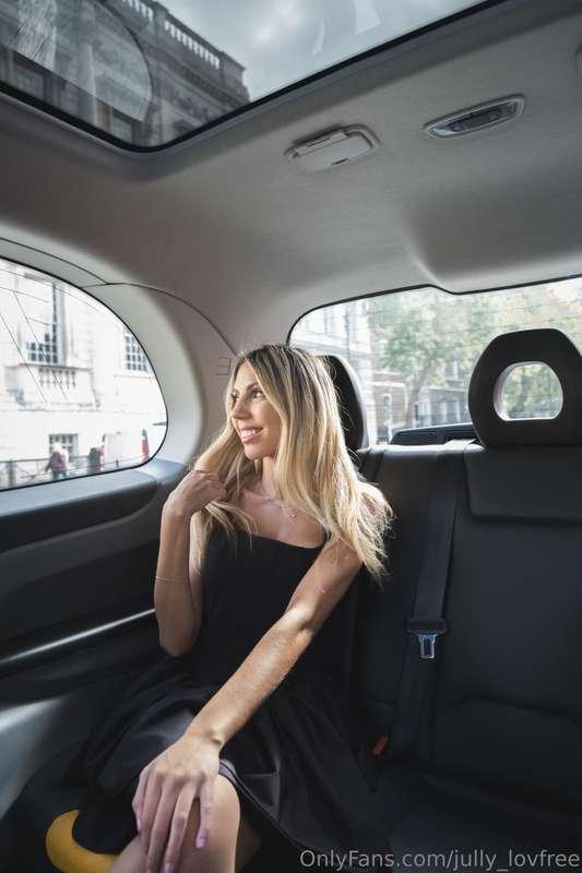in need of a ride.. if you know what I mean 😉