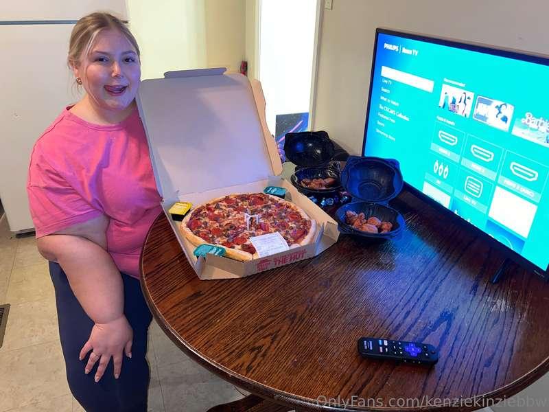 kenziekinziebbw image #0