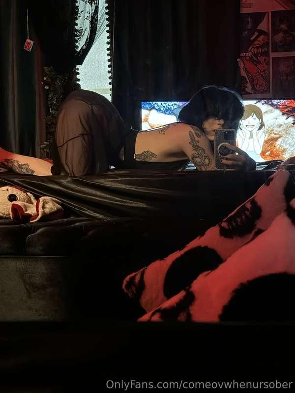 The most dangerous looks are the quiet ones