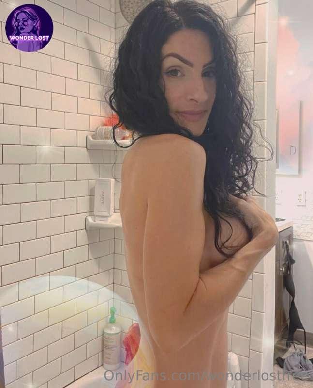 Good morning doll✨💗 Did you see the video before OF took it ..