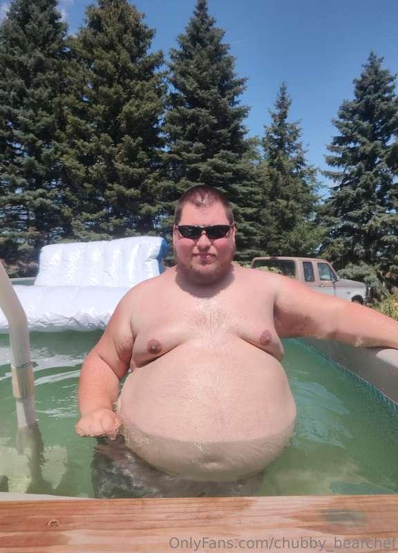 Pool party