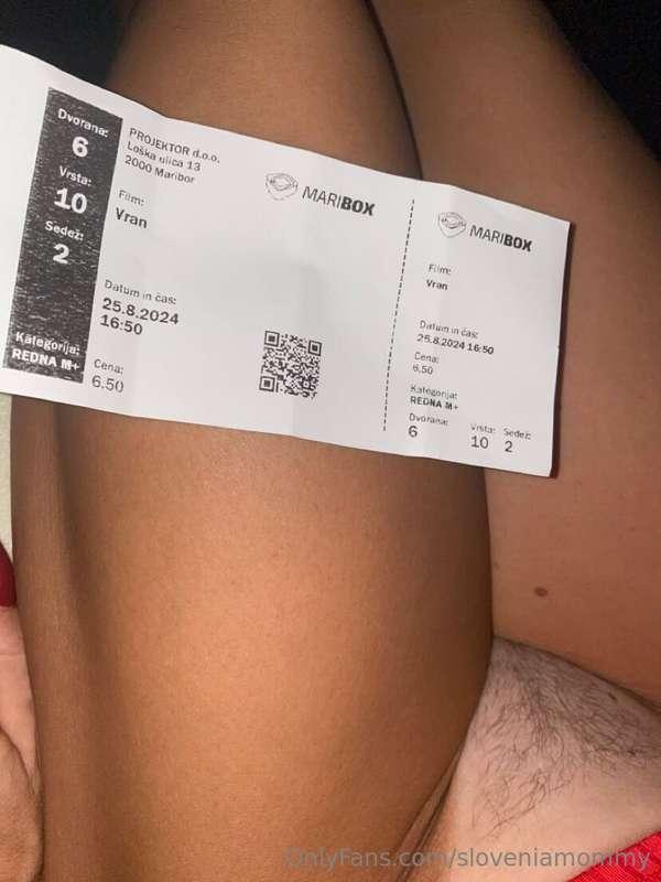Cinema evening & I was veery kinky again,hihi 😊😋🍆💦💦💦💋😈 Mor €..