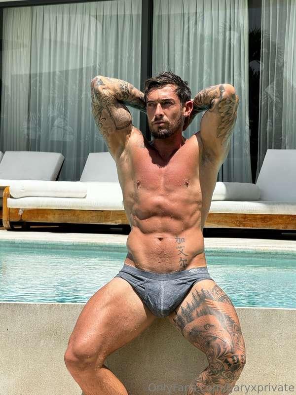 garyxprivate image #0
