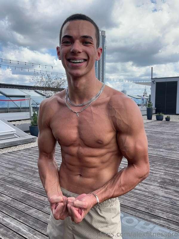 👋