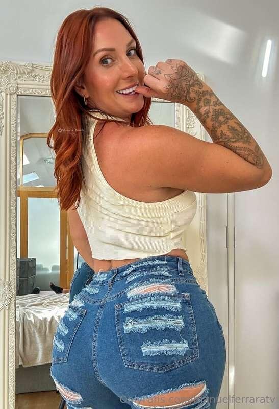 SHE'S VOTED TIGHTEST PUSSY ON ONLYFANS >> AND I 100% AGREE!!..