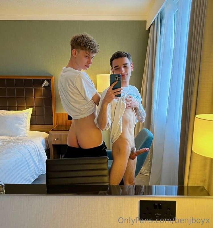 @codyblackx 😘💦 