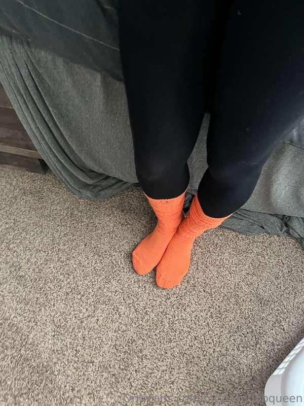 mrs_footjobqueen image #8