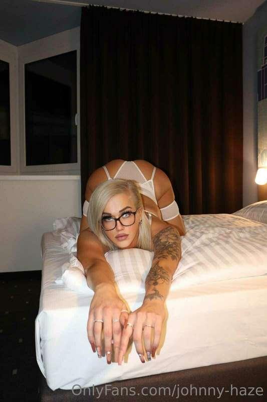 **What an Amazing Night 🌃 with** @blonde_hot_baddiegirl 🤤