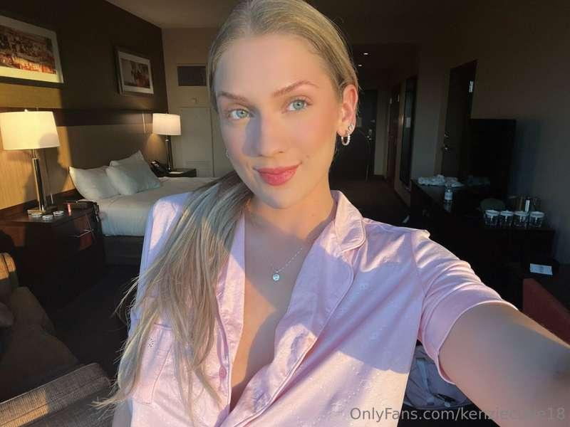 Women need arousal before they feel intense desire. Be attra..