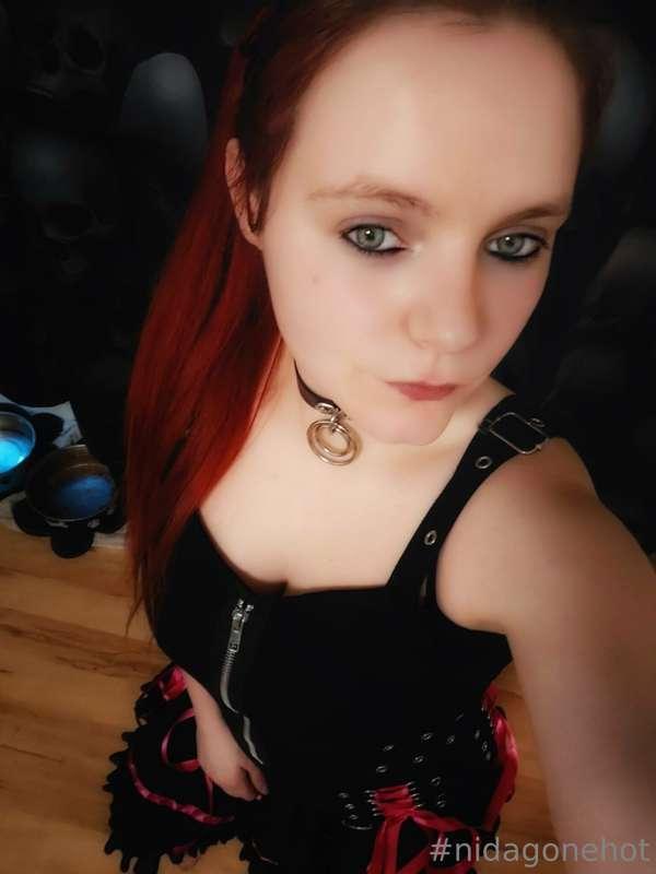 Ich wünsche einen wunderschönen Abend meine Verrückten ❤️

H..