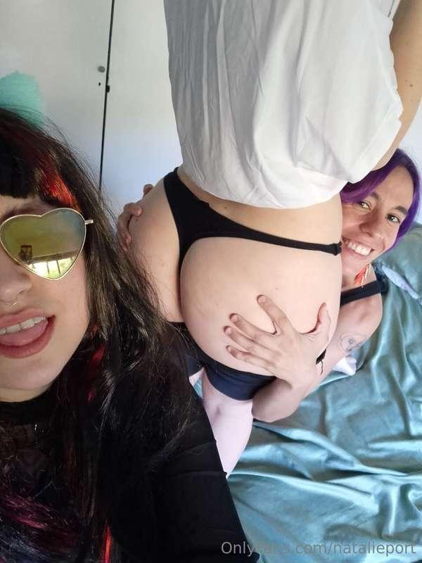 With @chopper.1312 and @mitziedupree95 Do you want to play? 