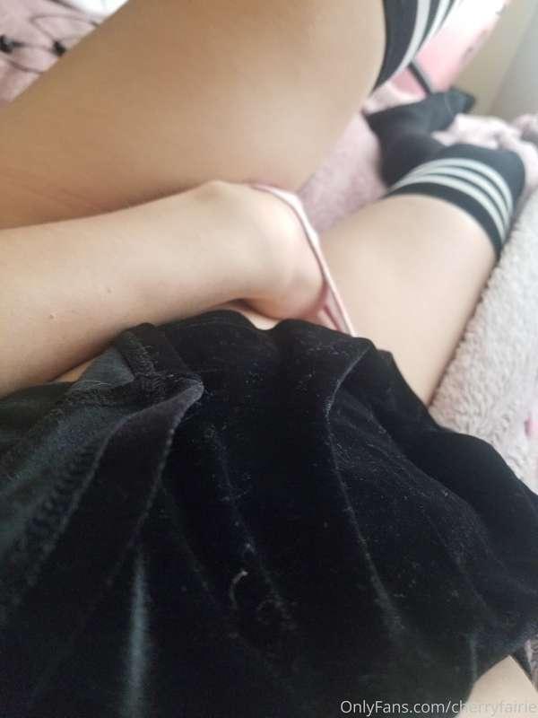 I will never stop wearing thigh highs 🥰 I've been watching a..