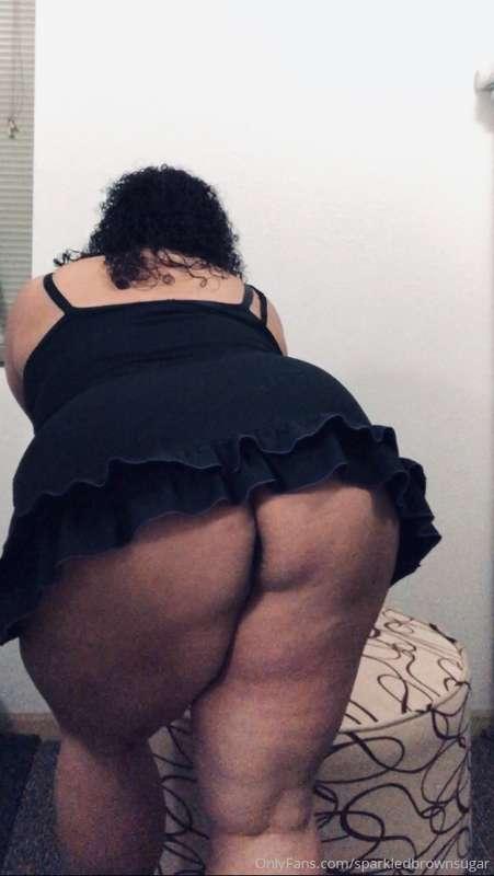 Haven’t done a hump day in a bit! 😬🍑