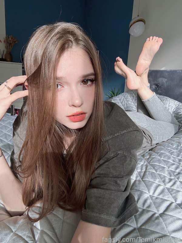 temikmiufeet image #5