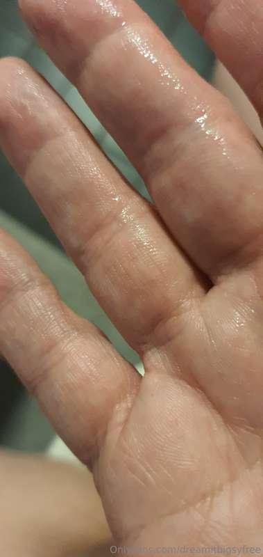 Nuolisitko sormet mun pillulimoista? Would u lick my pussy j..