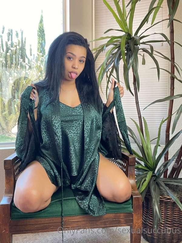 sexualsuccubus image #3