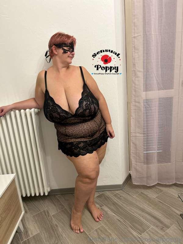 in black for you….😘