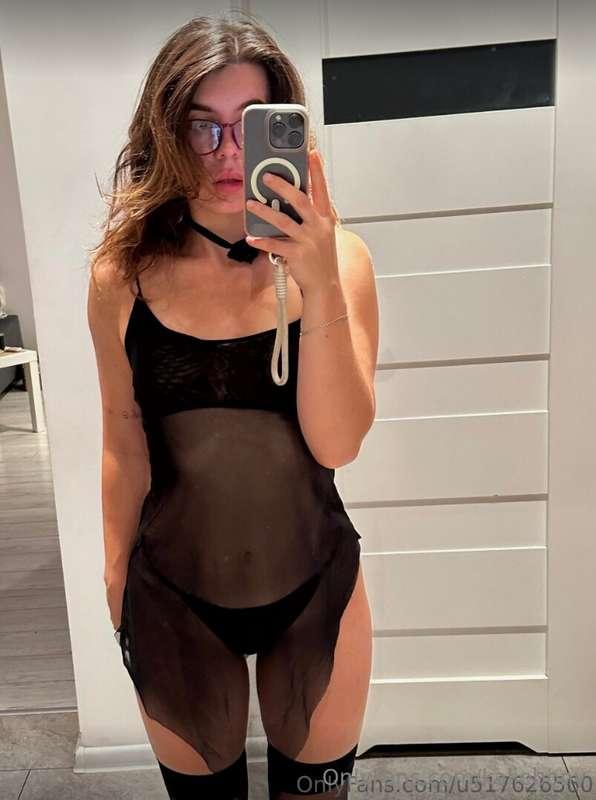 🔥 FREE SUBSCRIPTION NOW ONLY @alinashyvip Sweet girl @alinas..