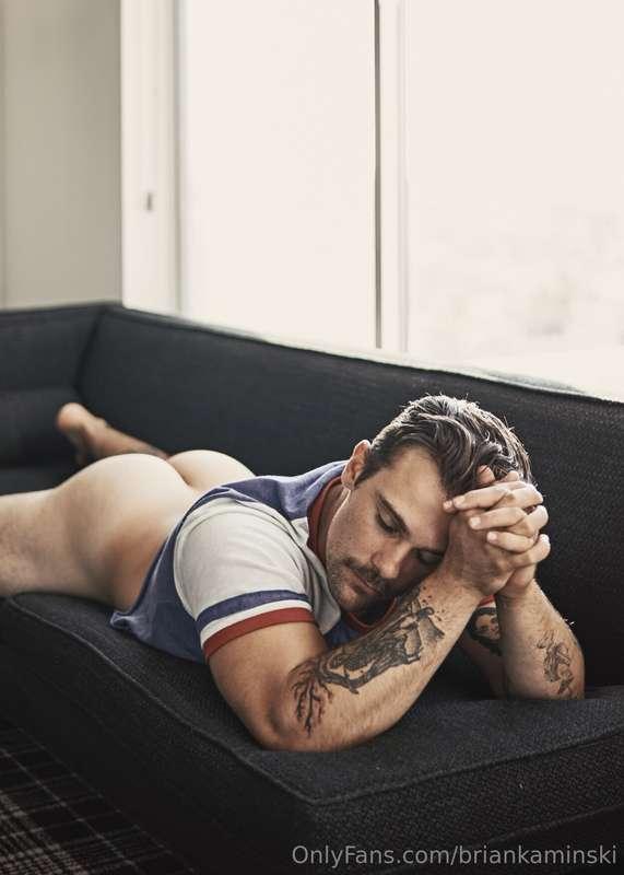 @crixusalexander in this position all day long. ------------..