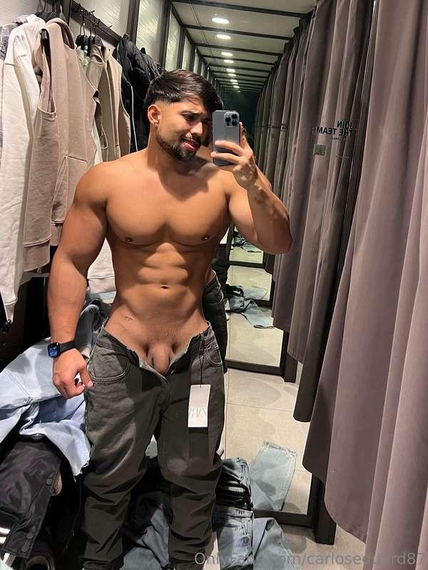 You're taking me shopping 🥹😈👅??