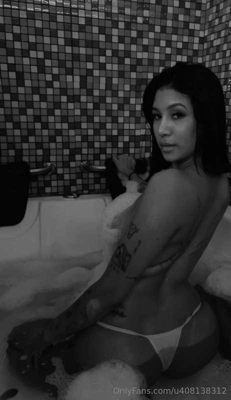 I'm ready for you daddy, Video Chat, personalized sexting or..