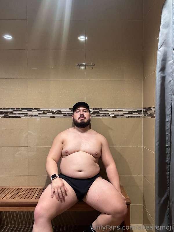 Just a few pics from the gym bathroom today 😜