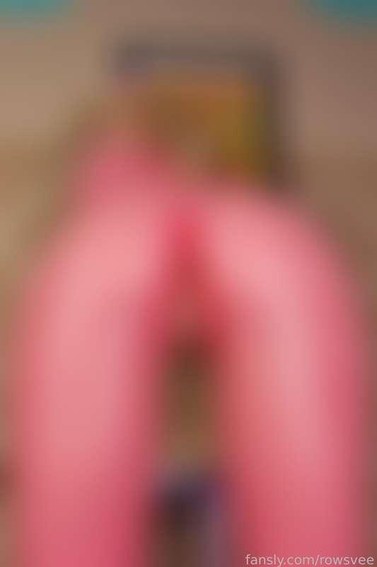 rowsvee image #1