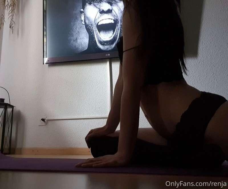 Streching. Daily routine 🧘‍♀️