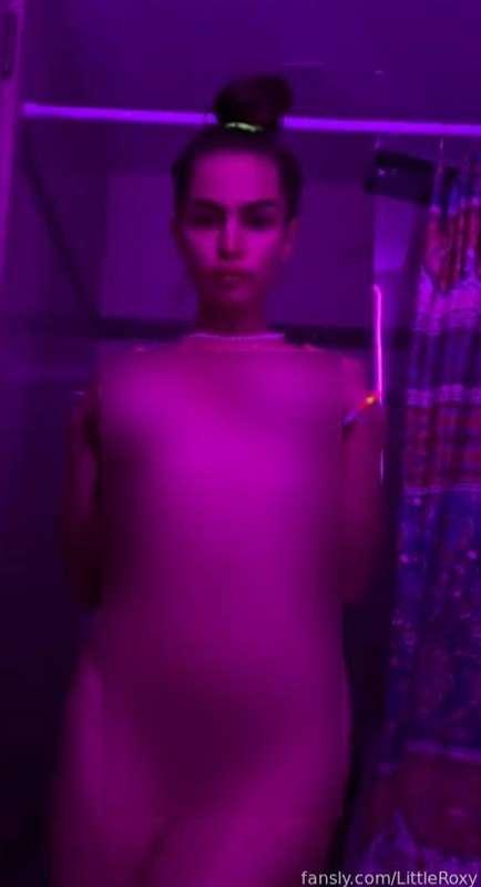 Suck on my titties ?? 🥺🥺🥺🥺🥺🙏🙏🙏 @LittleRoxy 

#boobs #tattoo #nudes #naked #young #18 #cute #ahegao #jumping #dildo #cock #dick #dickrate #masrturbation 