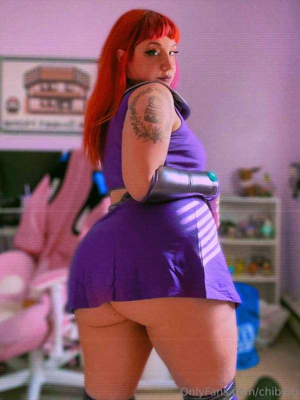 Did you say you wanted to see Starfires titties? No? Hm, I c..
