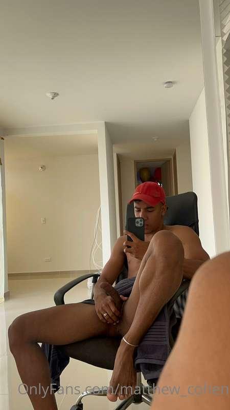 Necesito una mano amiga 🤫😈