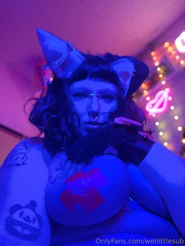 wetlittlesub image #21