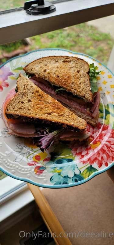 When Daddy says "make me a sandwich," you make a sandwich. 🥪..