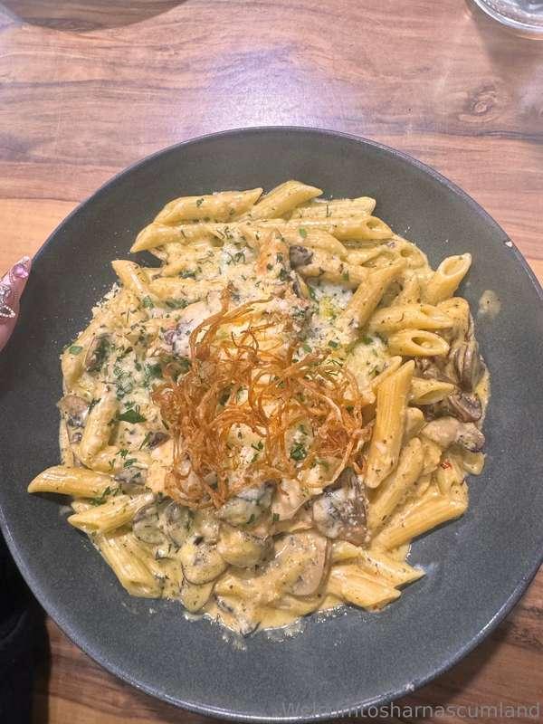 sharnaschianne image #0