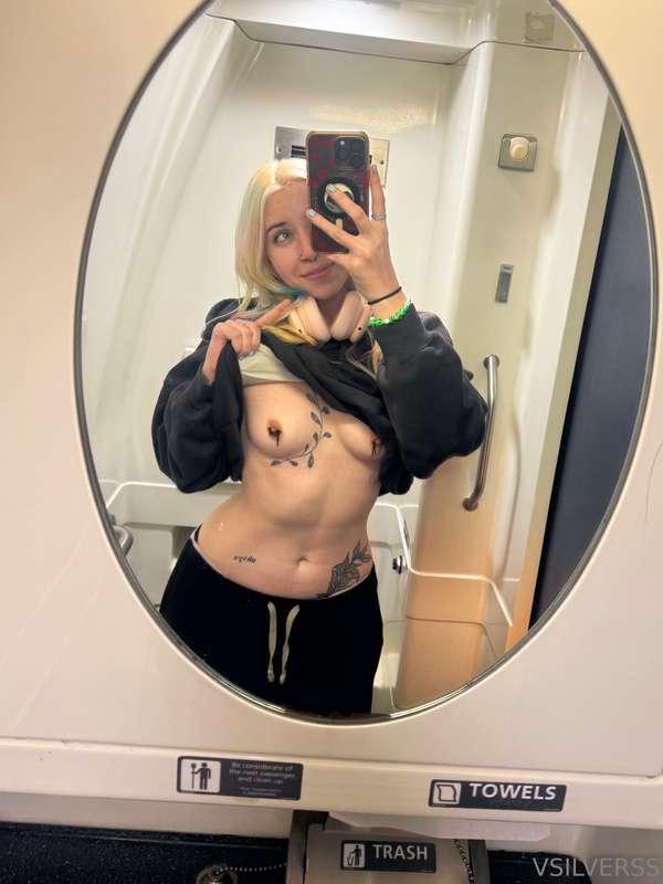 Meet me in the bathroom in 2 mins 🤫