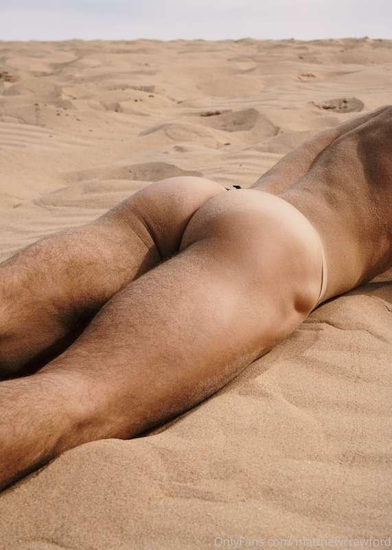 sandy cheeks 🌞 I had way too much sand in my bum after this ..