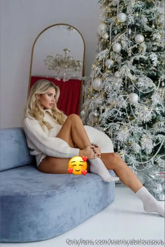 Unwrap me in your dm's bello ❤️