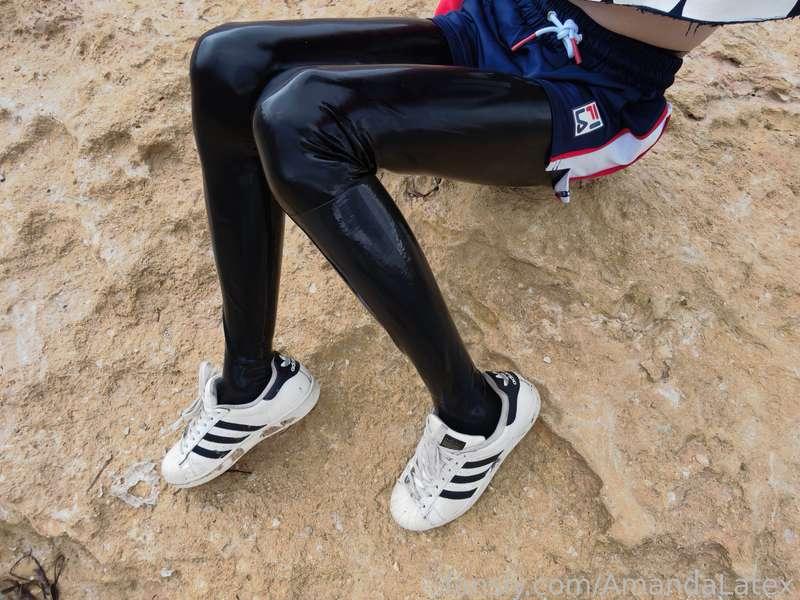amandalatex image #2