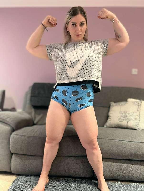 Flexing it for you @missemilly01 🖤