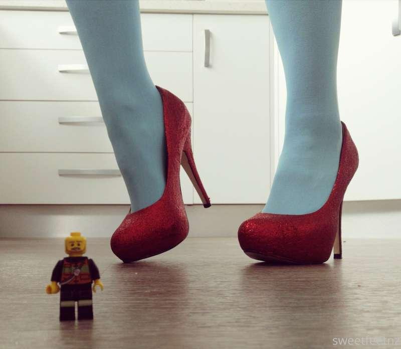 Today I got the pleasure of dressing like Dorothy from the m..